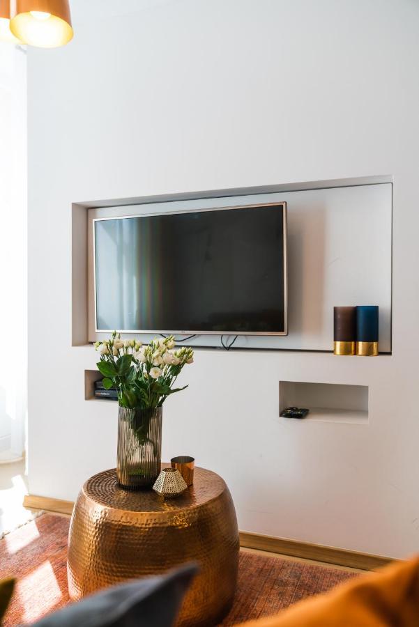 Ivory Apartment - Loftaffair Krakow Bagian luar foto
