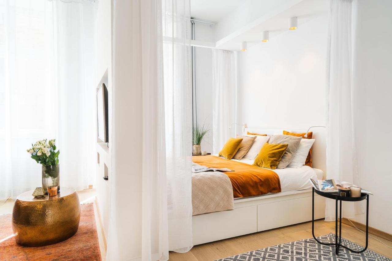 Ivory Apartment - Loftaffair Krakow Bagian luar foto